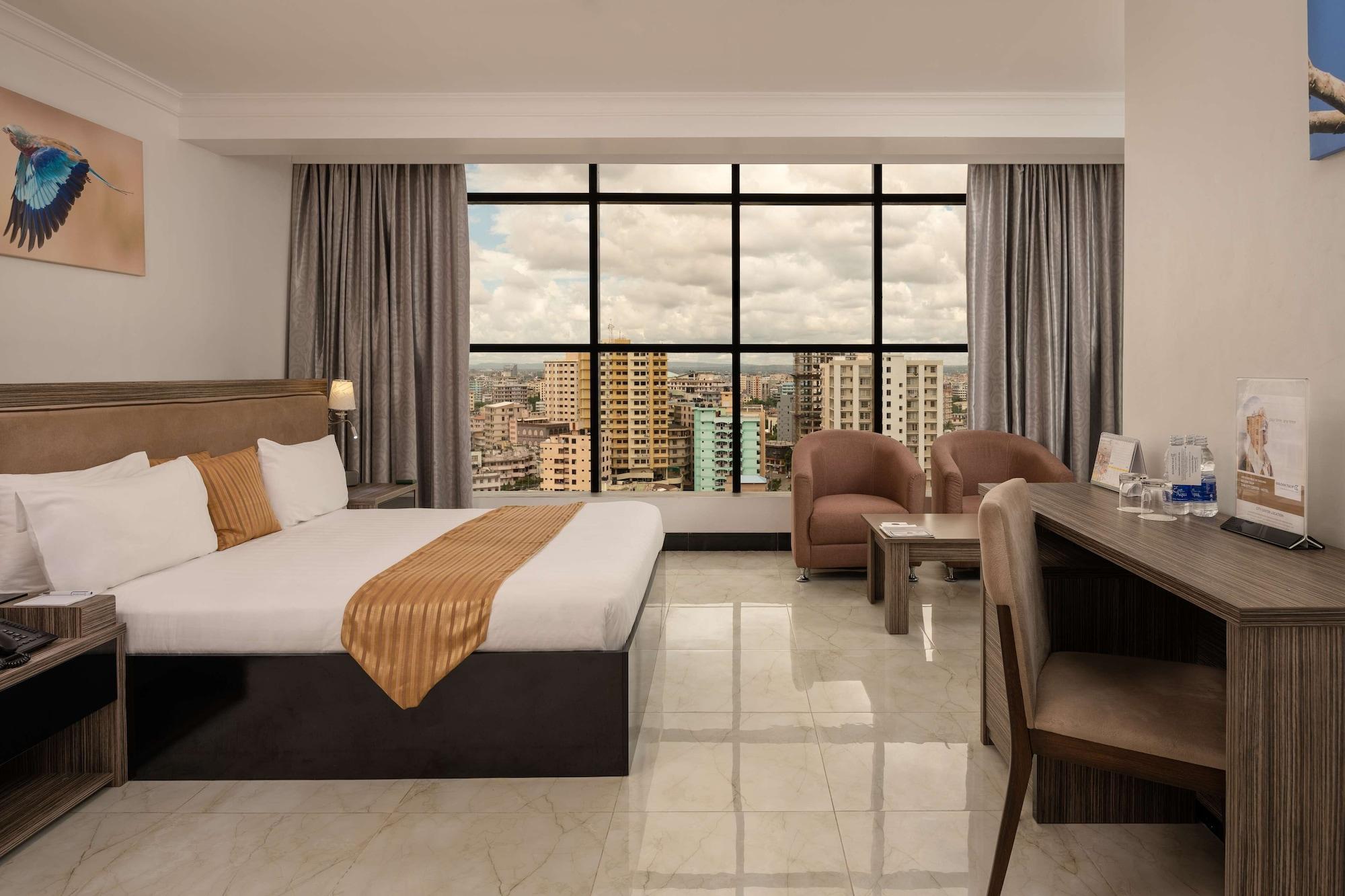 Golden Tulip Dar Es Salaam City Center Hotel Екстер'єр фото