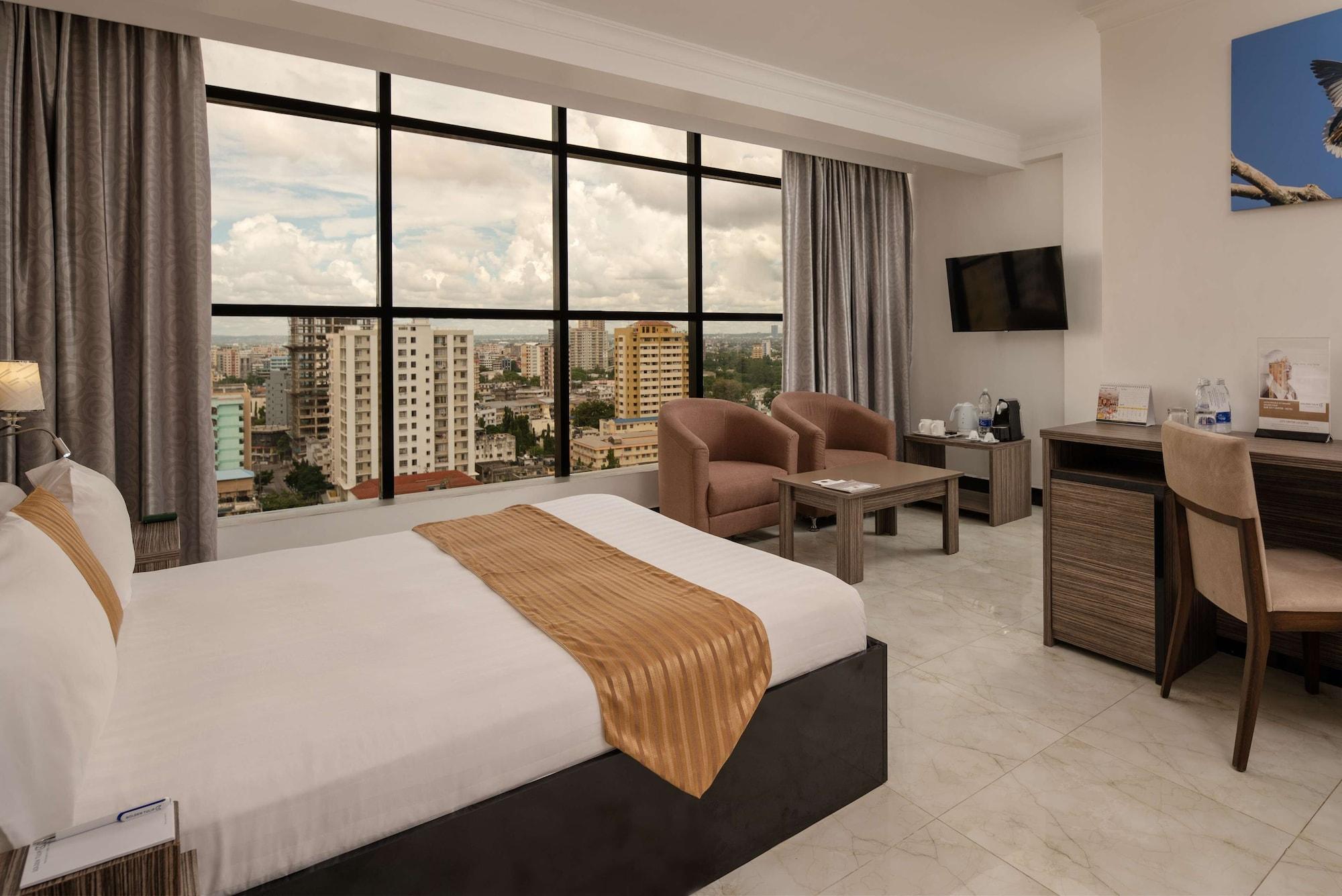Golden Tulip Dar Es Salaam City Center Hotel Екстер'єр фото