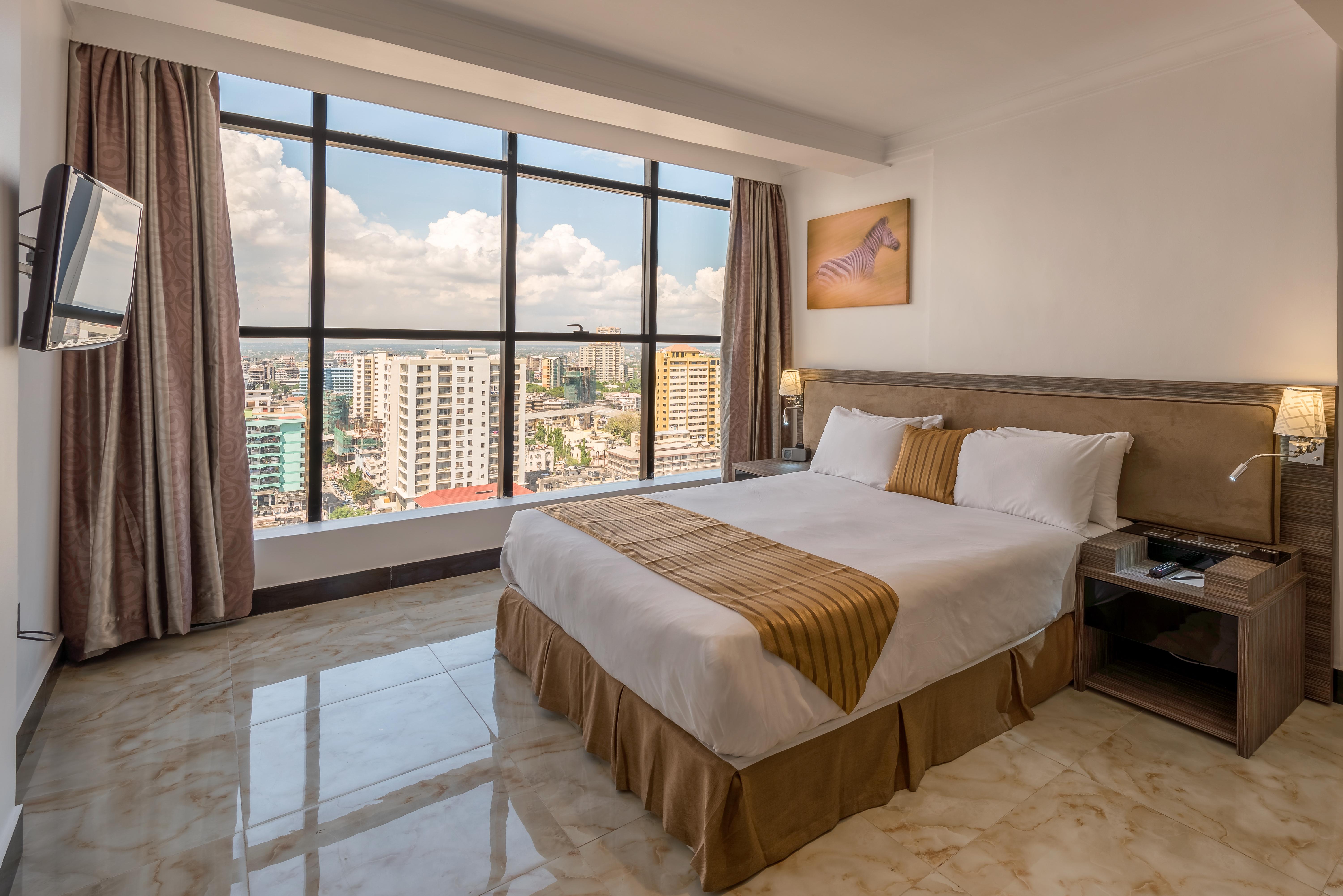 Golden Tulip Dar Es Salaam City Center Hotel Екстер'єр фото