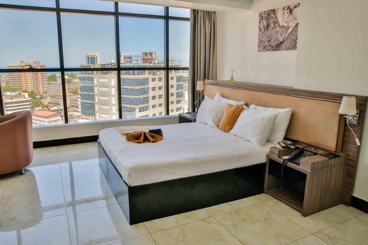 Golden Tulip Dar Es Salaam City Center Hotel Екстер'єр фото
